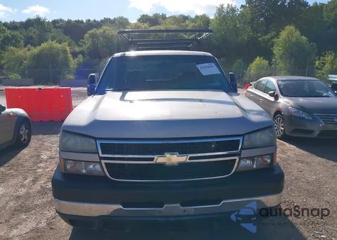 2006 Chevrolet Silverado 2500Hd Work Truck из США, поврежденный, VIN 1GCHC29U96E180330